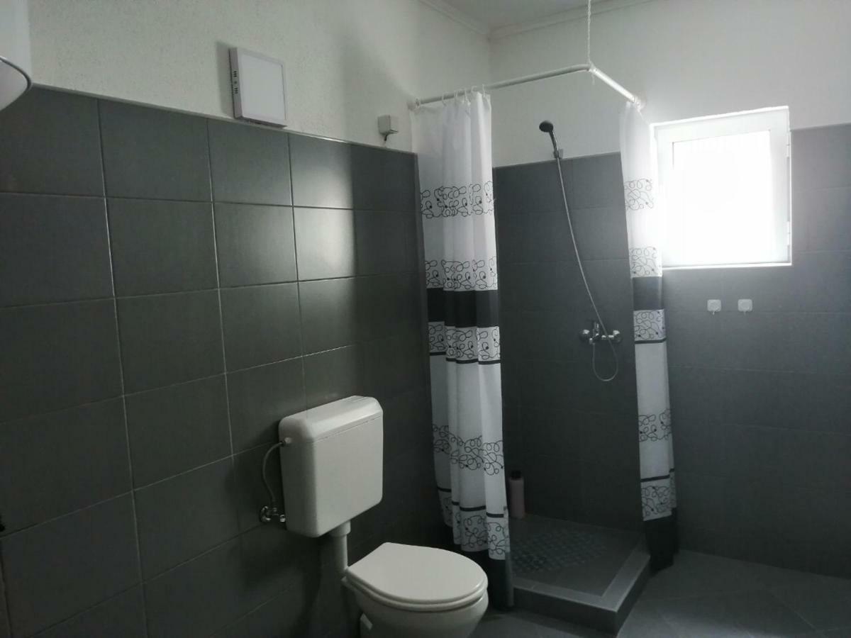 Ljupco Apartments Gevgelija Exteriör bild
